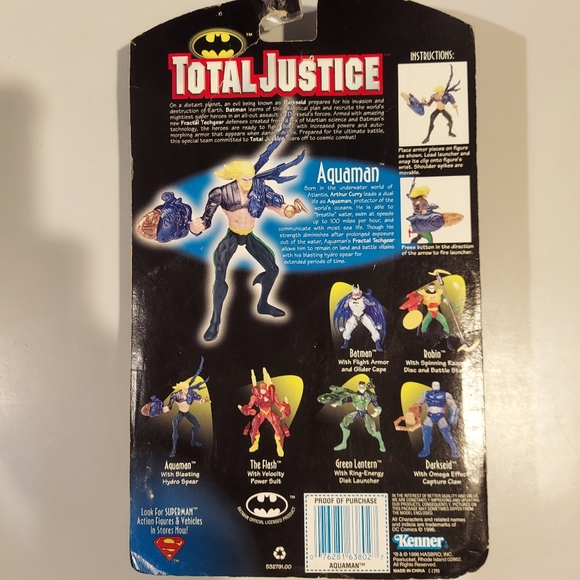 VINTAGE AQUAMAN BUNDLE 1996 AQUAMAN ACTION FIGURE NIB & AQUAMAN COMICS # 1 & 2 - Picture 10 of 15
